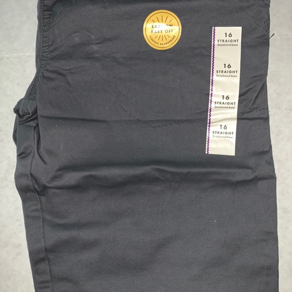 Cat & Jack straight reinforced knee, flexible drawstring, easy on easy off. - Picture 9 of 16